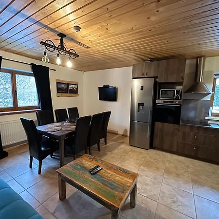 Przystanek Beskidy Casa vacanze *